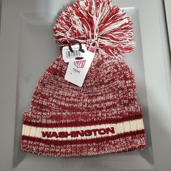Washington Football Team NFL Women's  Cuff Knit Cap Pom Beanie  OSFA - Picture 1 of 7